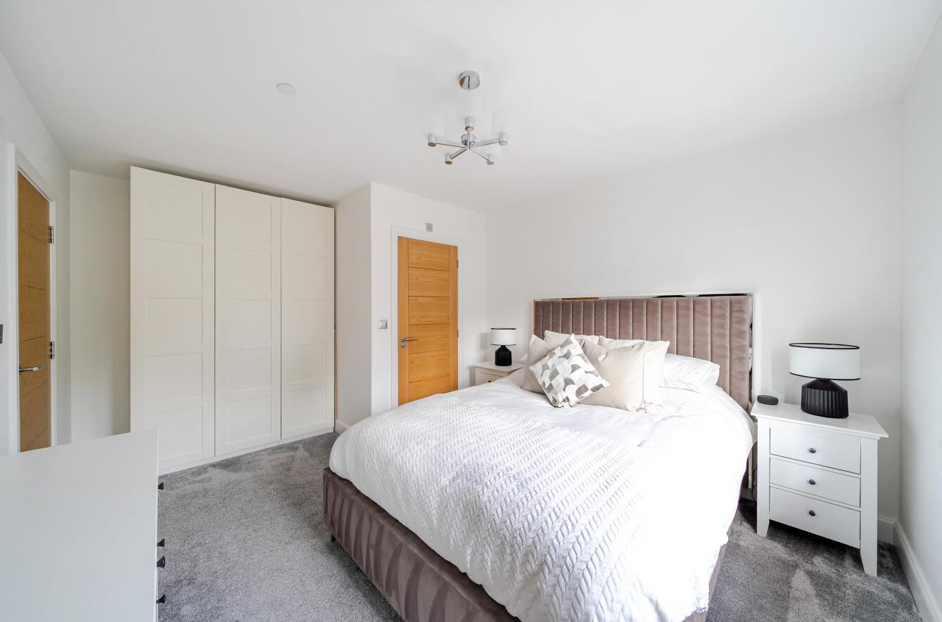 Millwood Gardens, Killay, Swansea, SA2 7BE